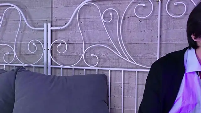 HeejinWang online show from November 16, 8:25 pm