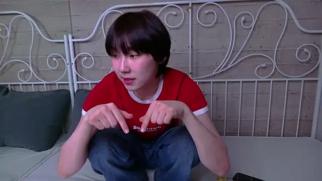 HeejinWang online show from April 2, 8:17 pm