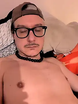 cruiserpup online show from November 29, 1:03 pm