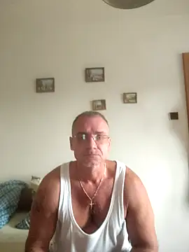 chcem1975 online show from September 16, 7:42 am