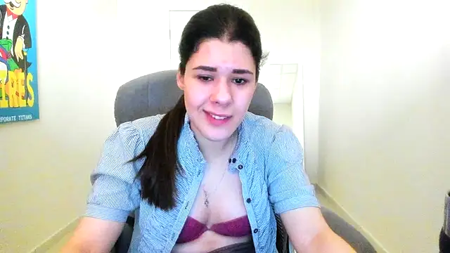 Snapshot of Joannia chatting on February 25, 9:30 am Joannia online show from February 25, 9:30 am