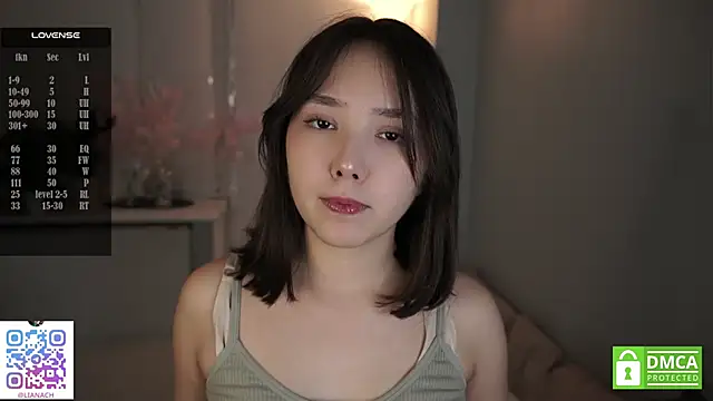 RenaeConnerley online show from October 28, 4:49 am