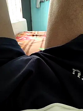 bold guy 1234 online show from October 5, 7:39 am