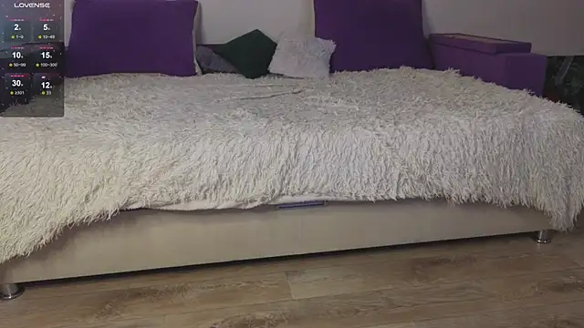 Gentle Ariel online show from April 24, 2:14 am