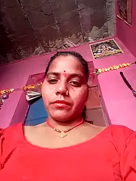 Snapshot of Hot_kadi83 chatting on October 24, 2:08 am Hot kadi83 online show from October 24, 2:08 am