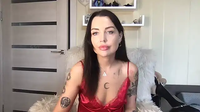 Snapshot of ArinaAmour chatting on June 19, 3:27 pm ArinaAmour online show from June 19, 3:27 pm