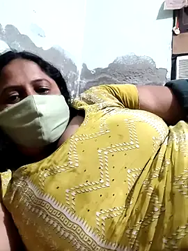 Mmm143 online show from April 12, 6:02 pm