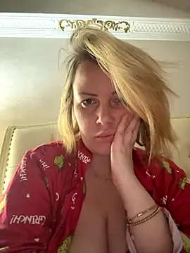 Piccolamonella29 online show from November 23, 10:37 am