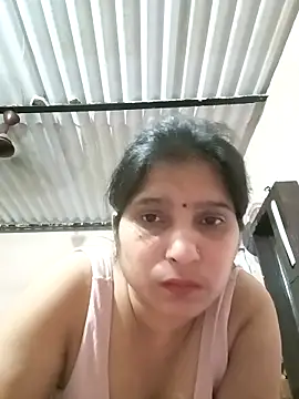 aliya-jaan71 online show from May 7, 8:58 pm