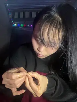 huong-18 online show from January 6, 3:05 pm