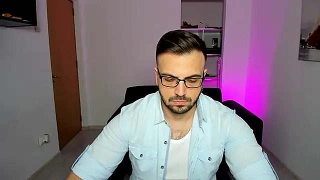 Jace Thorne online show from October 12, 2:38 pm