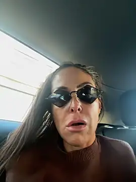 ainaht online show from November 22, 2:05 pm