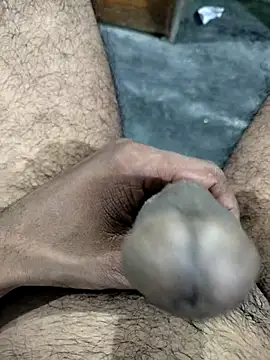 mdNajmus69 online show from November 1, 1:46 pm