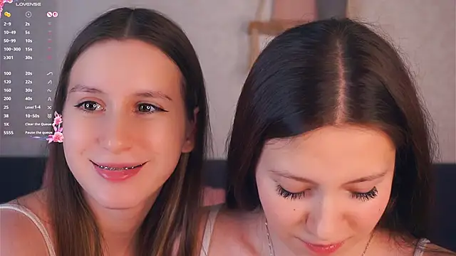 GabrielleLynchard online show from December 2, 8:48 pm