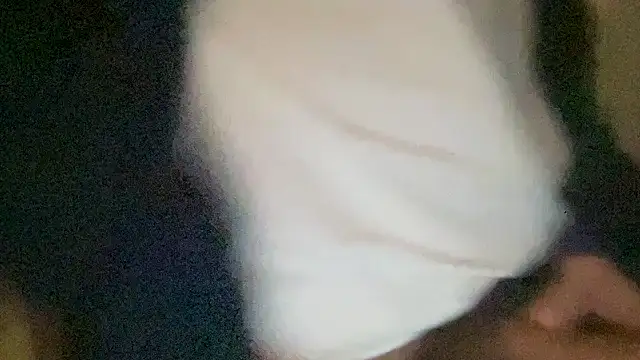 23istanblue23 online show from February 8, 10:24 pm