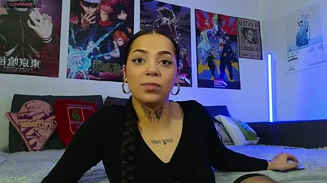 Snapshot of KiraQuinn1 chatting on October 4, 3:10 pm KiraQuinn1 online show from October 4, 3:10 pm