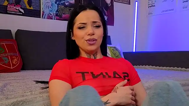 KiraQuinn1 online show from March 28, 12:38 pm