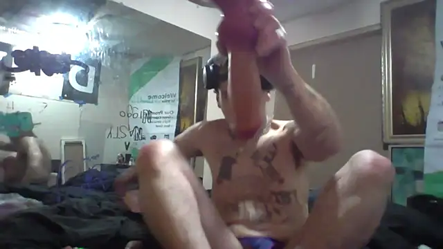 Snapshot of Fukboy88@xh chatting on November 2, 5:59 pm Fukboy88xh online show from November 2, 5:59 pm