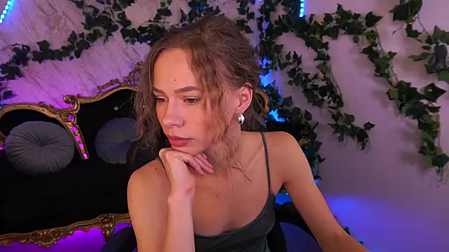 ShyySiren online show from October 19, 7:09 am