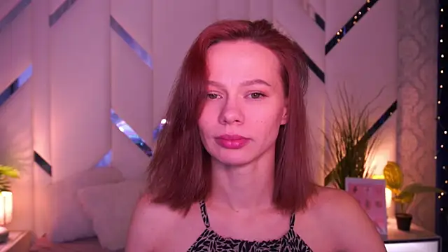 ShyySiren online show from February 8, 9:02 am