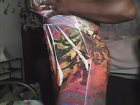 BellaBlaze25 online show from June 7, 5:22 am