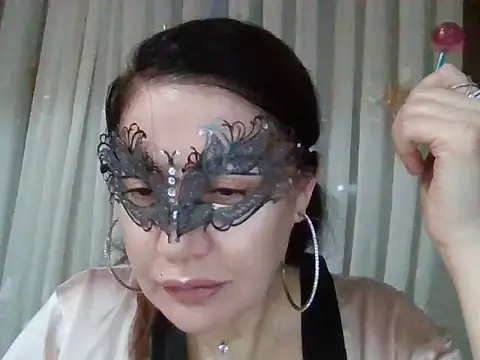 Lomivah online show from November 8, 5:12 pm