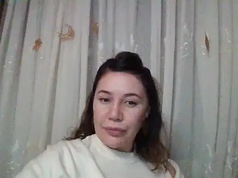 Lomivah online show from November 23, 9:03 pm