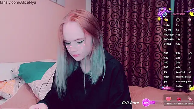 AliceNya cute online show from October 6, 4:21 am