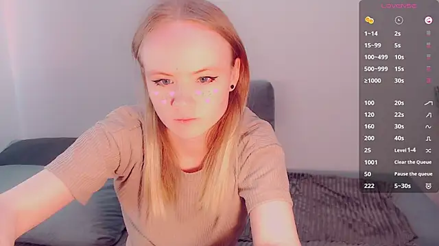 AliceNya cute online show from April 13, 7:14 am