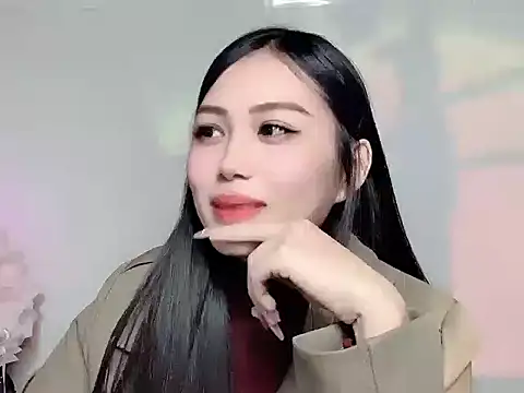 Lyly4757 online show from January 9, 6:38 am