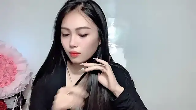 Lyly4757 online show from January 10, 8:27 am