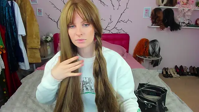 SabrinaRayX online show from February 20, 1:11 pm