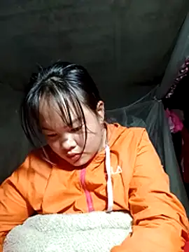 emilyzz online show from March 7, 2:19 am