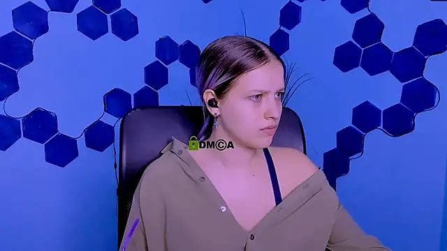 kaela spell  online show from March 26, 9:59 am