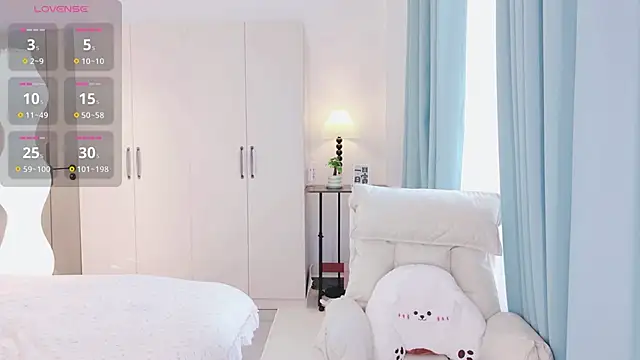 schoolgirl-nurse online show from December 14, 1:22 am