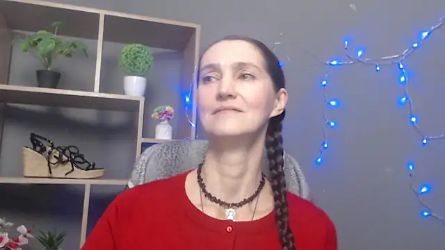 TayaFinch online show from November 23, 1:22 pm