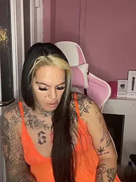 DIRTY PAISLEY X online show from November 24, 4:40 pm