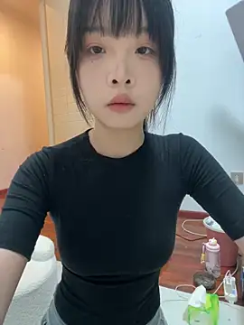 qiqi x online show from May 24, 2:00 pm
