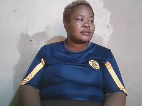 Snapshot of Bustyass93 chatting on April 25, 7:55 am Bustyass93 online show from April 25, 7:55 am