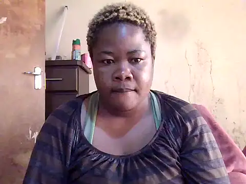 Snapshot of Bustyass93 chatting on May 11, 6:19 am Bustyass93 online show from May 11, 6:19 am
