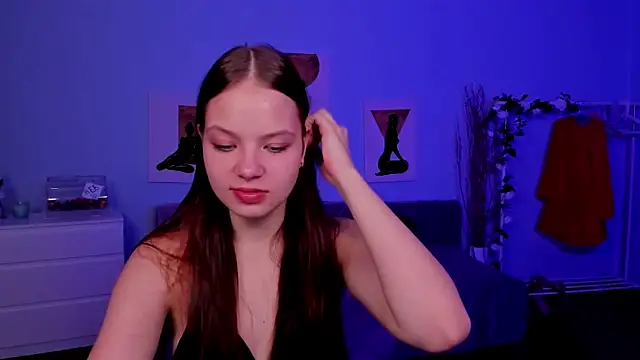 BetsyKiss online show from November 29, 5:05 pm