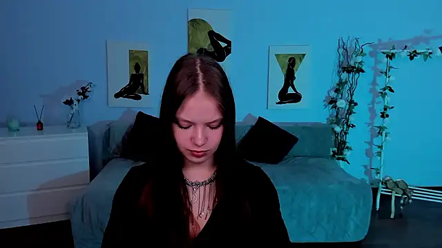 BetsyKiss online show from January 15, 5:05 pm