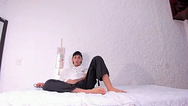 j martony online show from November 15, 12:13 pm