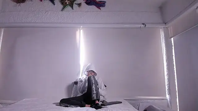 j martony online show from January 9, 12:30 pm