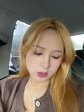 yuki june online show from October 24, 8:22 am