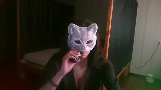 EthelsLover online show from March 27, 11:32 am