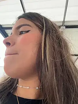 EMILIIA RICHTER   online show from February 6, 8:01 pm