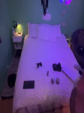 versatilevortex online show from October 20, 1:17 am