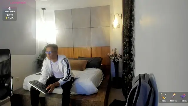 JacobDraven online show from November 16, 3:34 am