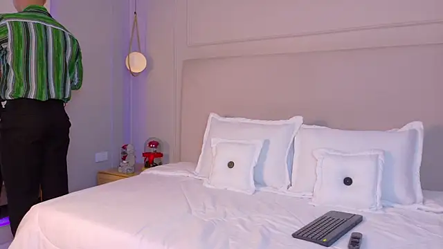 ZaneDawson online show from November 22, 3:38 am